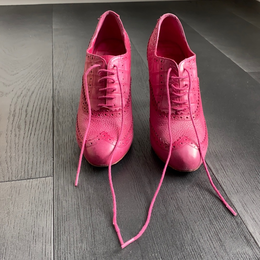 Cole Haan Lucinda High Heel Oxford Pumps. Size 5.